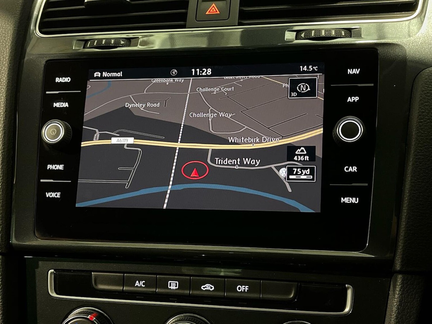 Used Volkswagen Golf 2019 for sale - 77056869: Photo 26