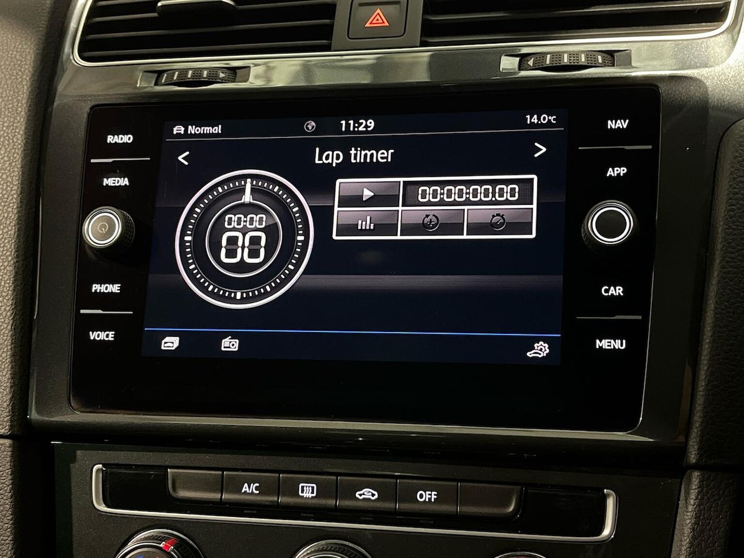 Used Volkswagen Golf 2019 for sale - 77056869: Photo 33