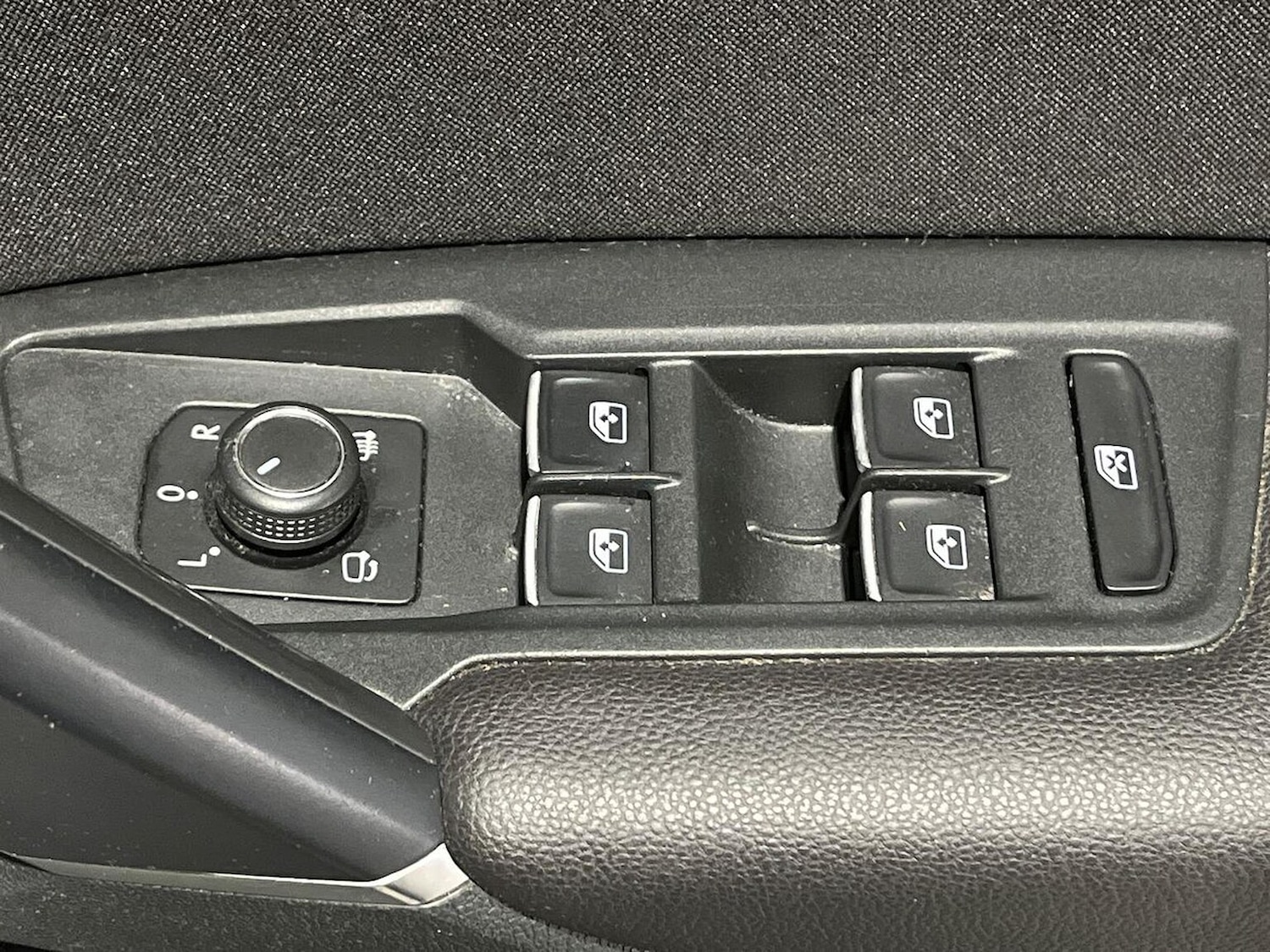 Used Volkswagen Tiguan 2018 for sale - 76969990: Photo 21