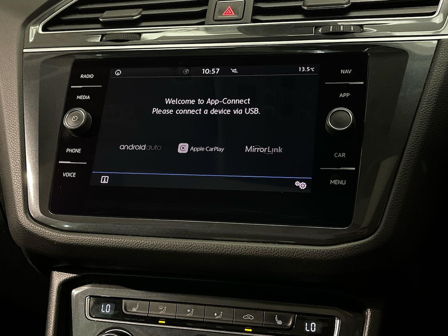 Used Volkswagen Tiguan 2018 for sale - 76969990: Photo 25