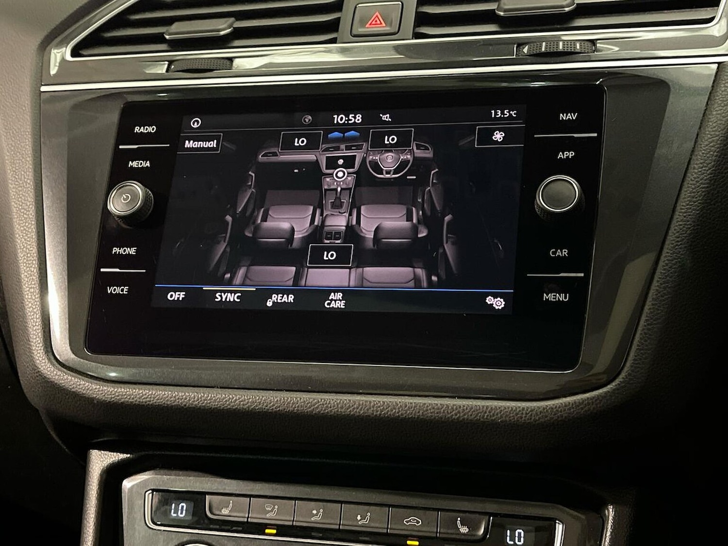 Used Volkswagen Tiguan 2018 for sale - 76969990: Photo 37