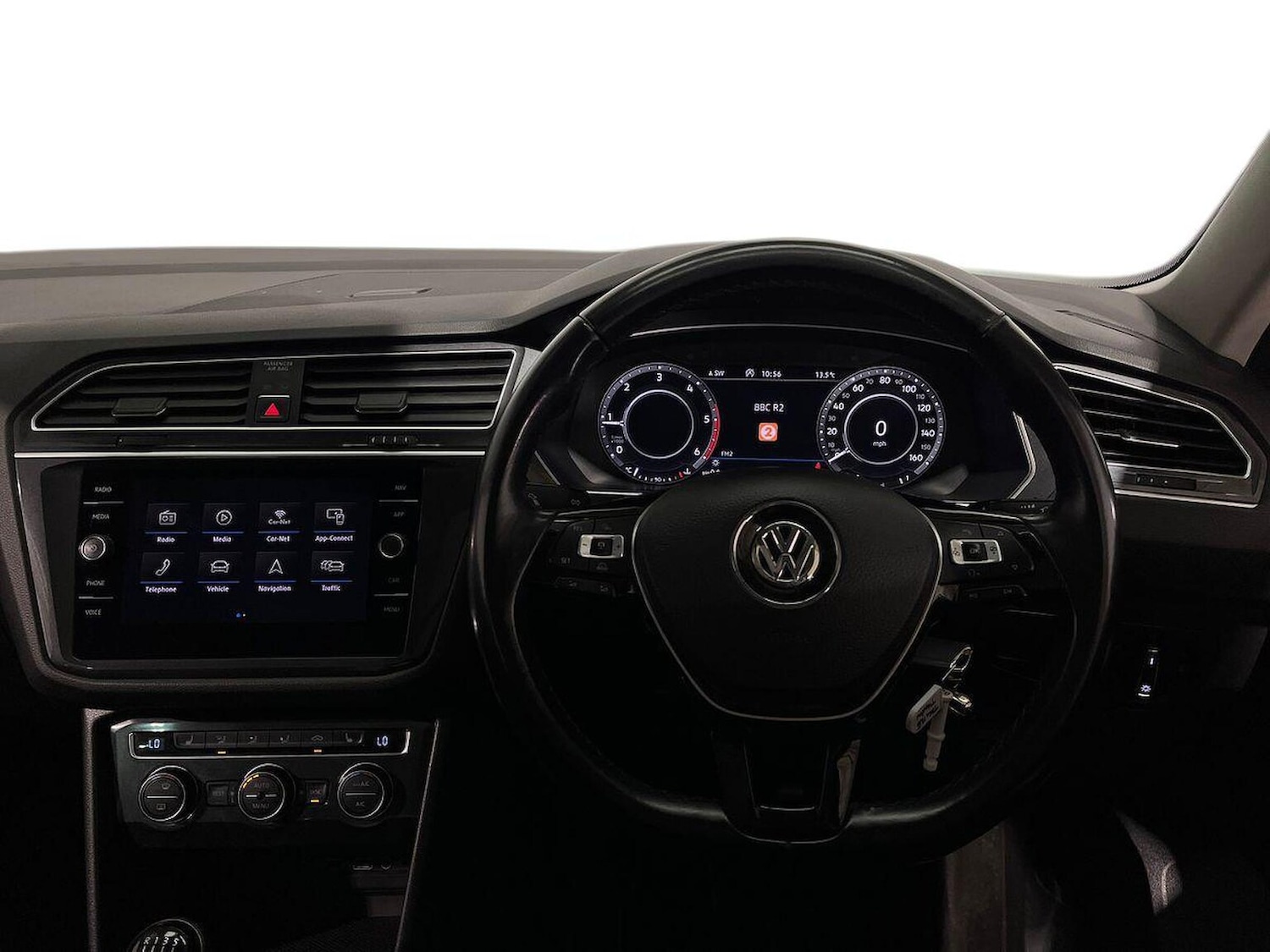 Used Volkswagen Tiguan 2018 for sale - 76969990: Photo 9