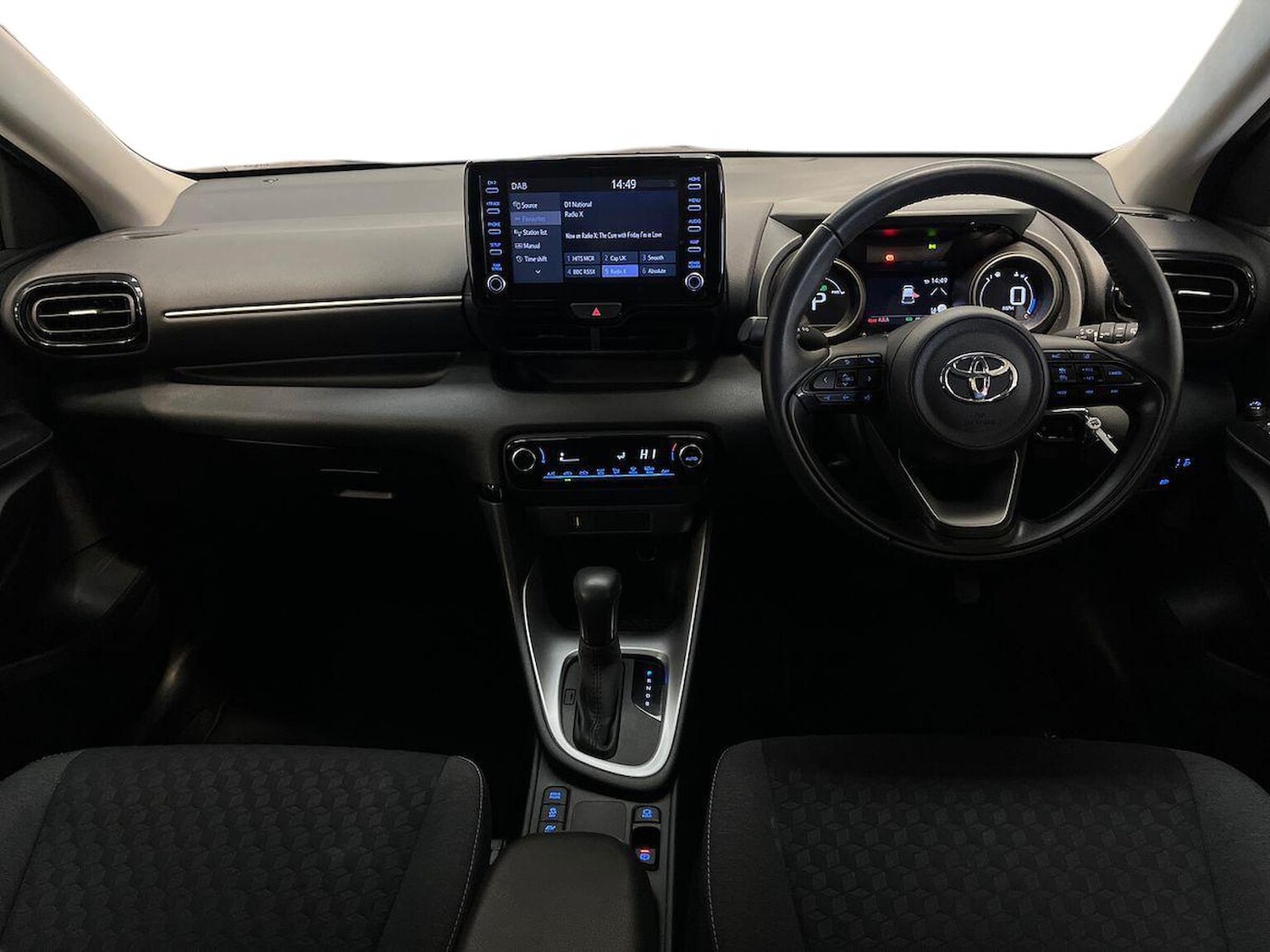 Used Toyota Yaris 2023 for sale - 76293013: Photo 8