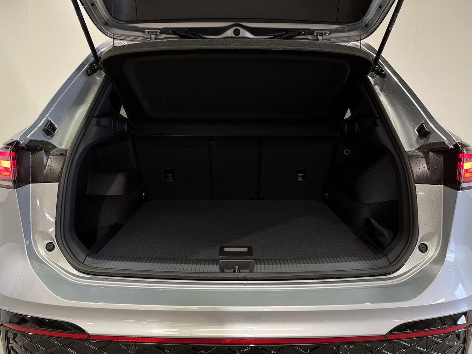 Used Volkswagen Tiguan 2026 for sale - 77888619: Photo 17