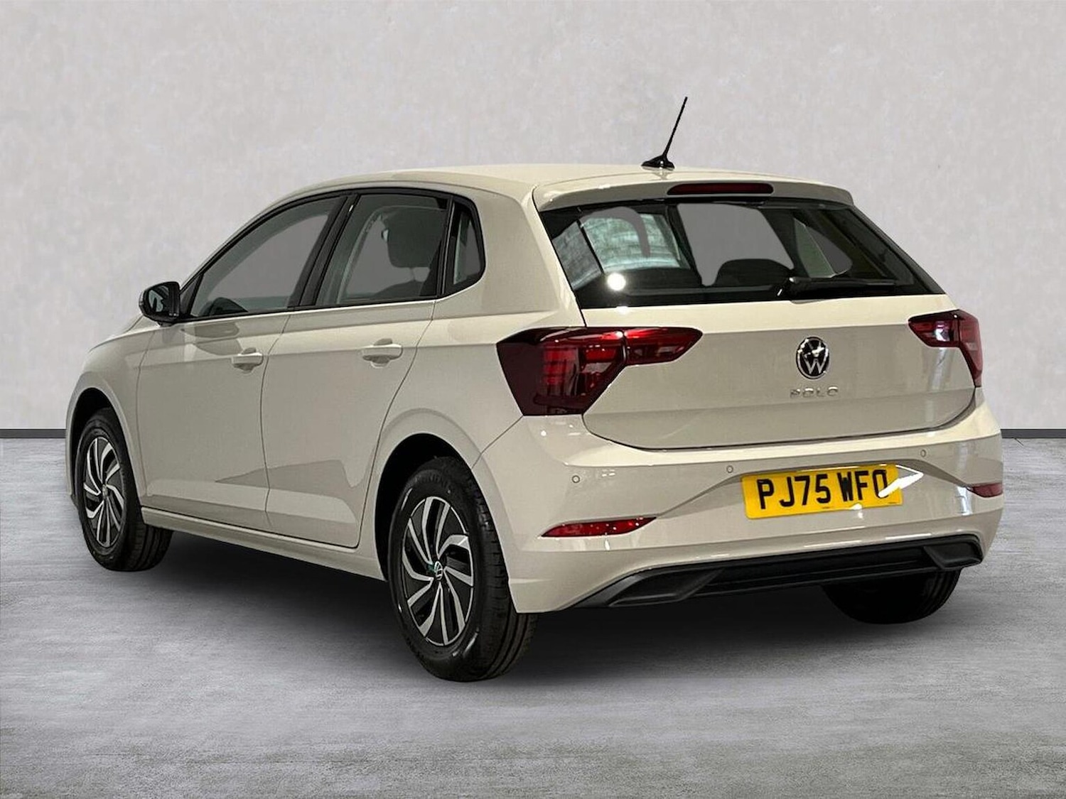 Used Volkswagen Polo 2025 for sale - 77488273: Photo 2