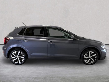 Used Volkswagen Polo 2024 for sale - 79353011: Photo