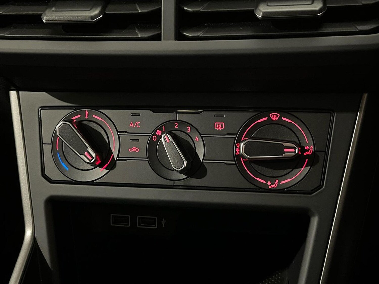 Used Volkswagen Polo 2019 for sale - 78195658: Photo 12