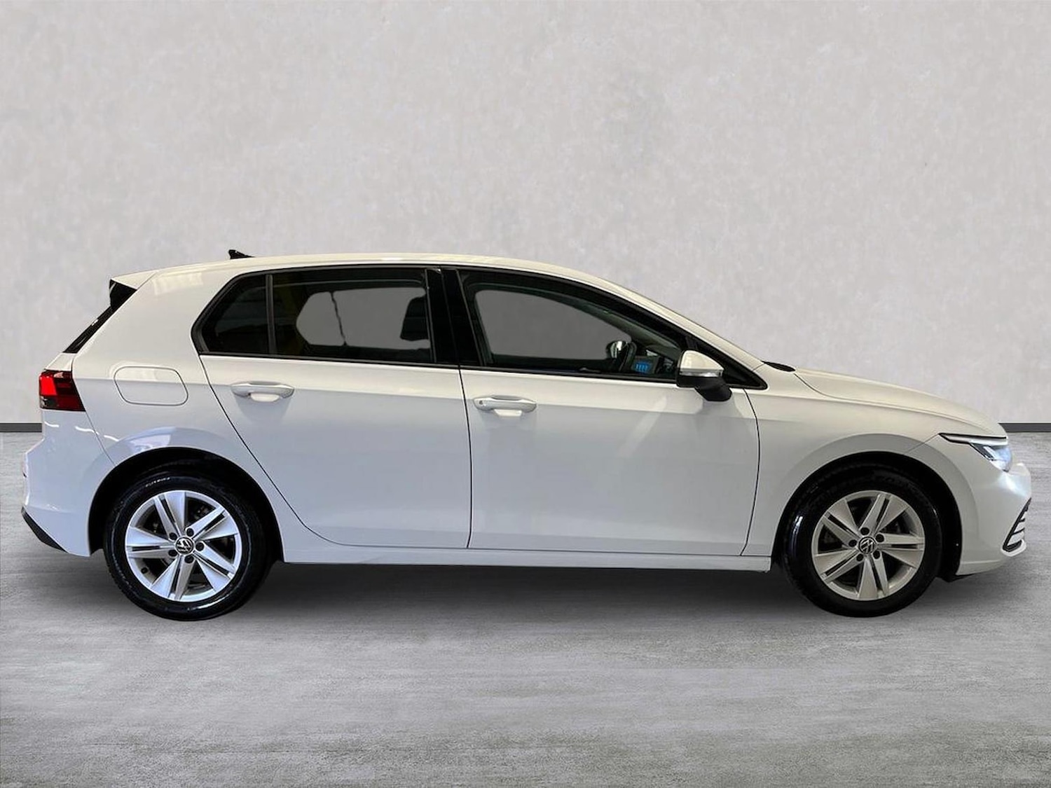 Used Volkswagen Golf 2023 for sale - 78195872: Photo 3