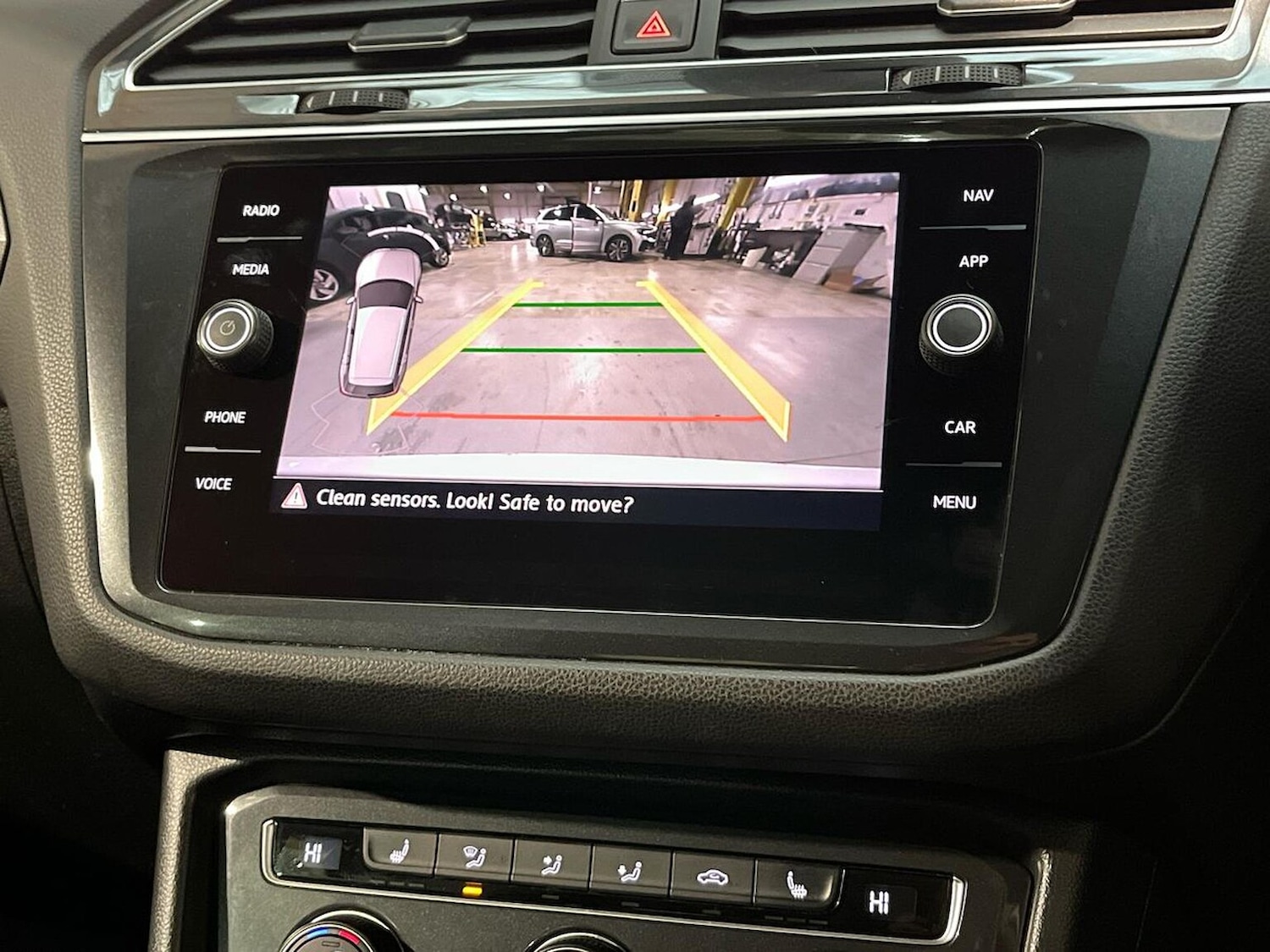 Used Volkswagen Tiguan 2017 for sale - 76725925: Photo 23