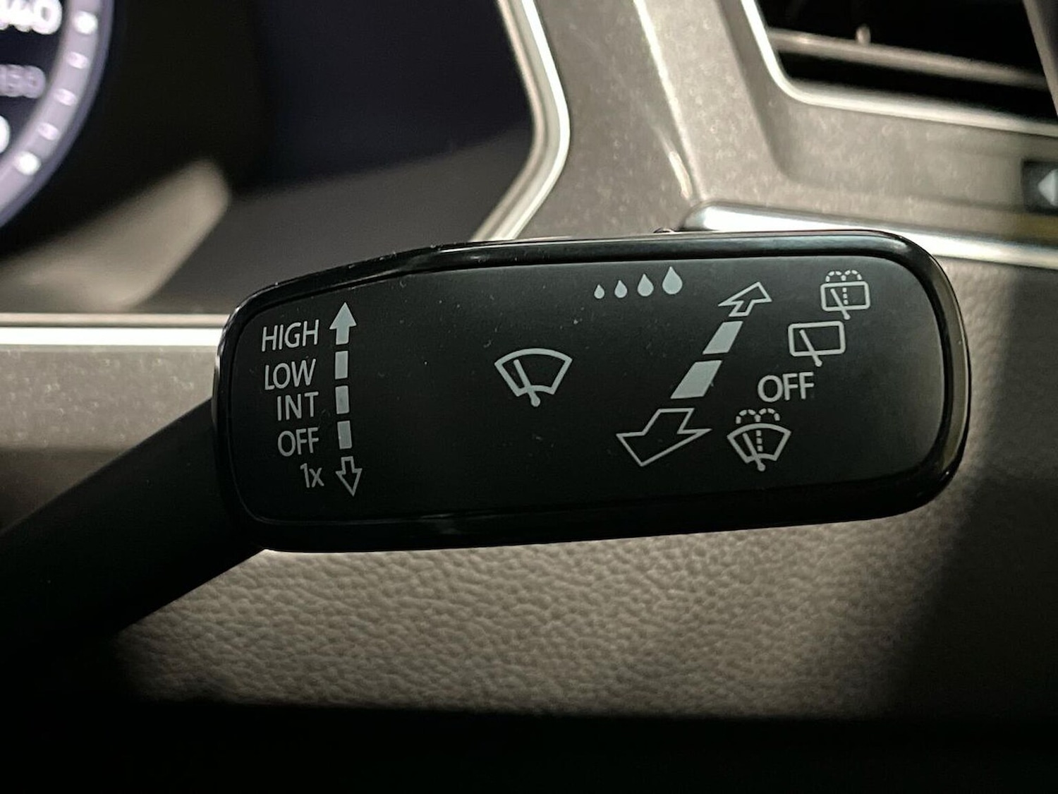 Used Volkswagen Tiguan 2017 for sale - 76725925: Photo 28