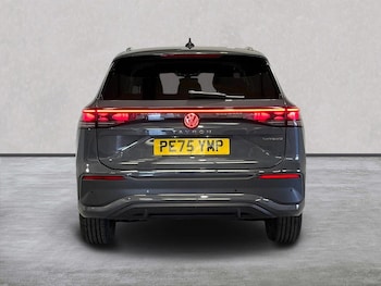 Used Volkswagen Touran 2025 for sale - 79091555: Photo