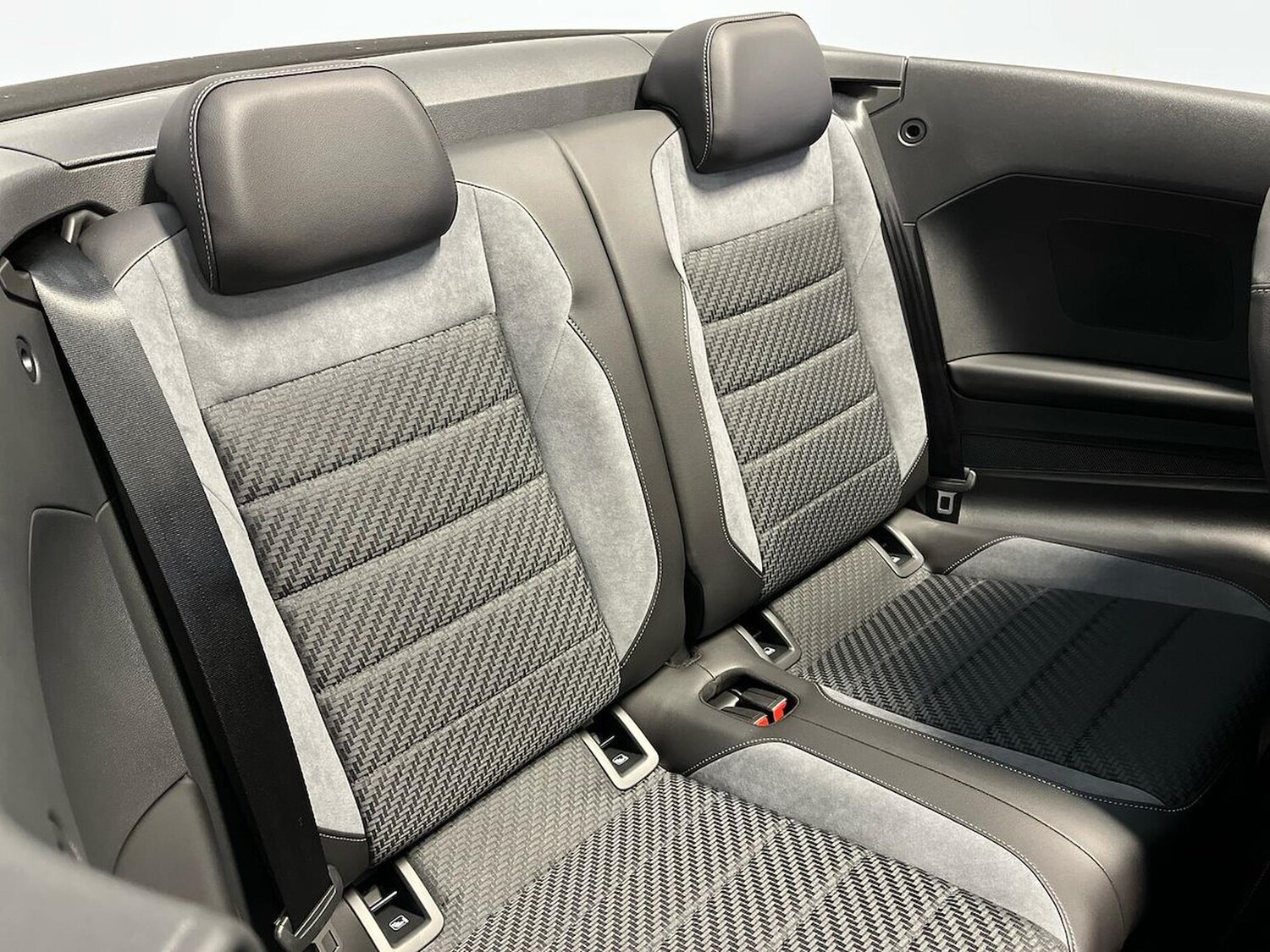 Used Volkswagen T-Roc 2025 for sale - 76288591: Photo 16