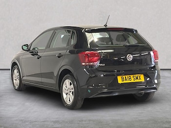 Used Volkswagen Polo 2018 for sale - 78526586: Photo