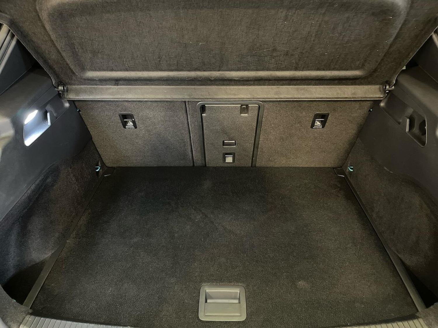 Used Volkswagen ID.3 2021 for sale - 76554257: Photo 17