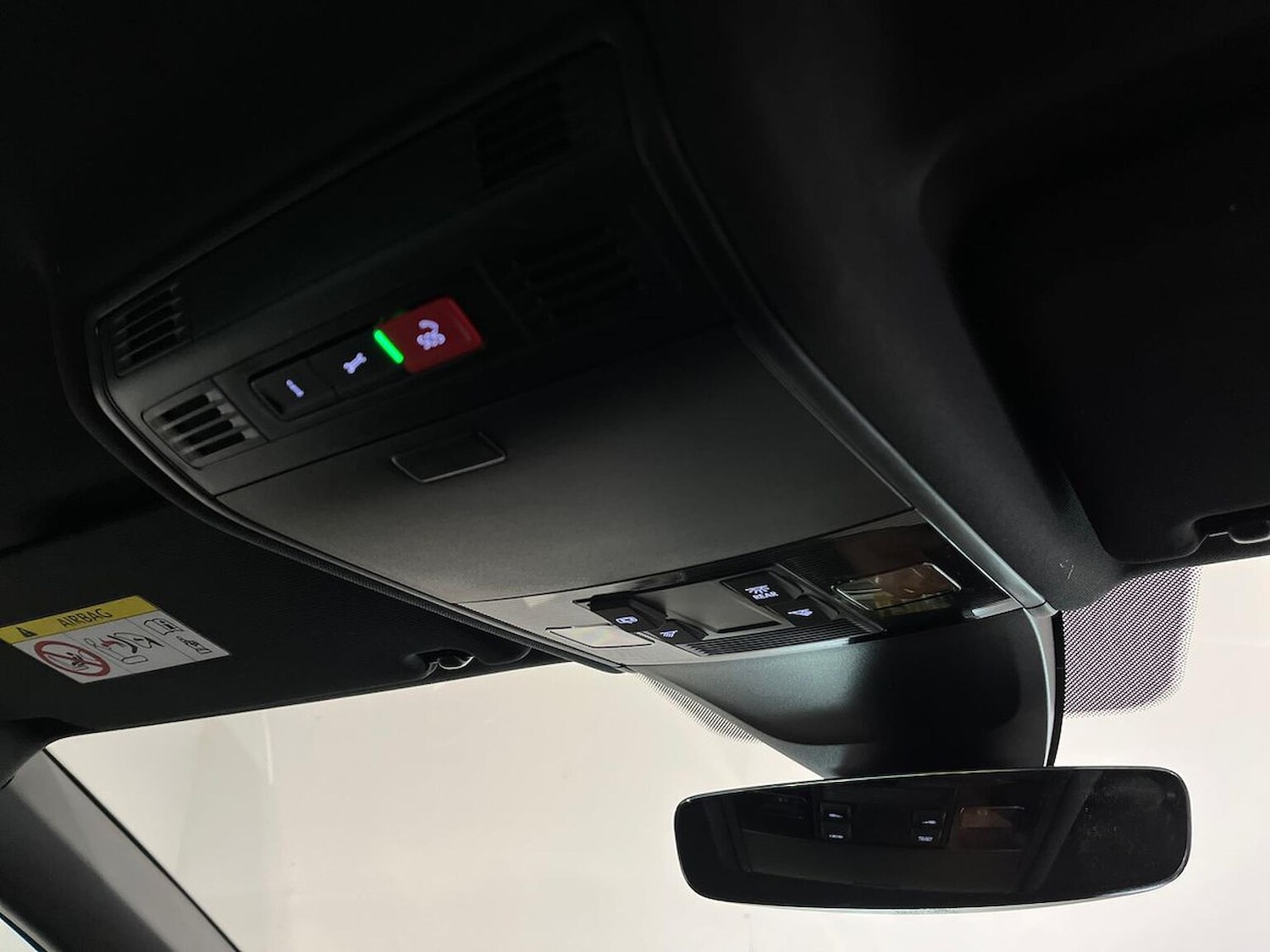 Used Volkswagen Tiguan 2024 for sale - 76809404: Photo 14