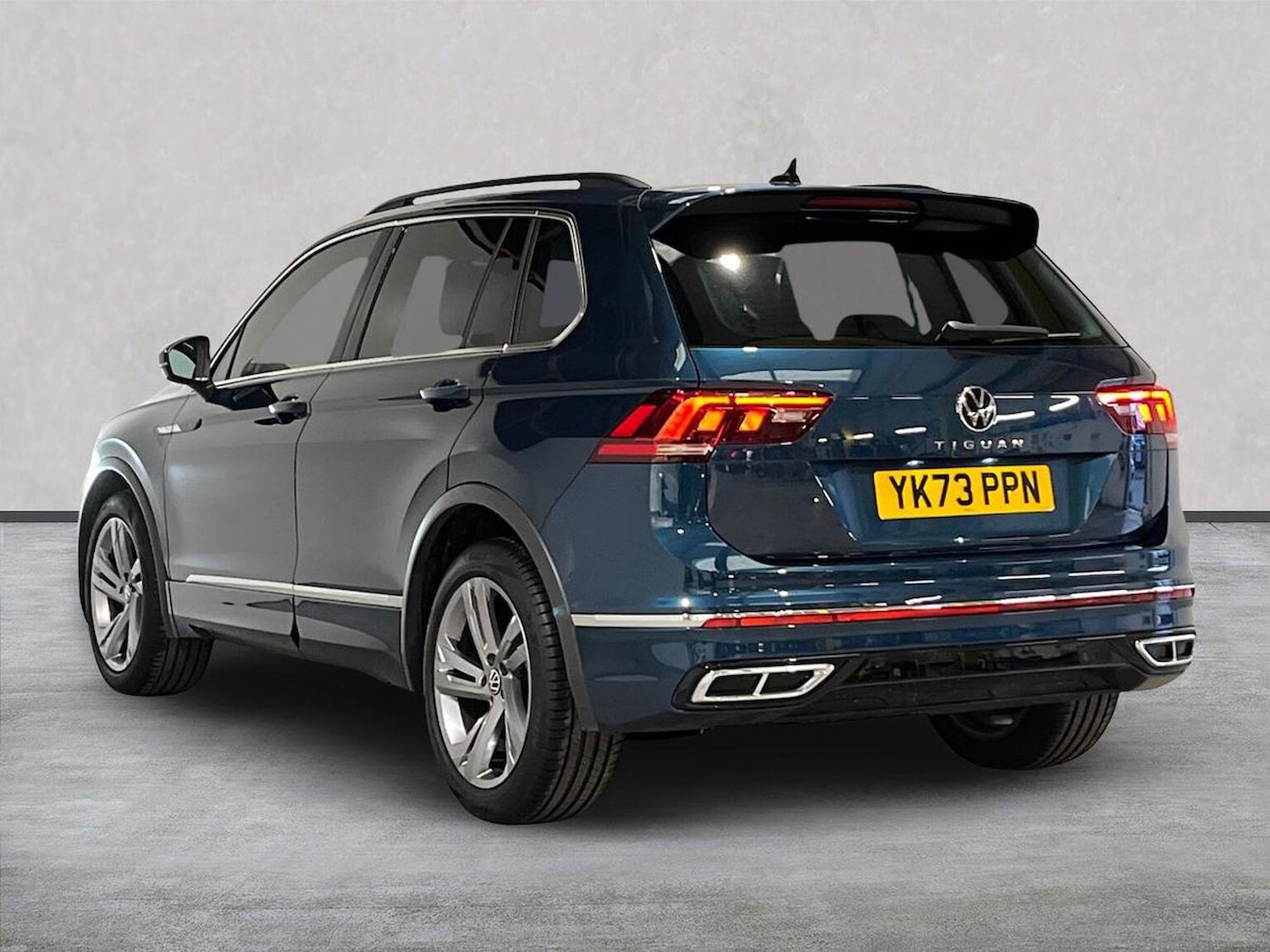 Used Volkswagen Tiguan 2024 for sale - 76809404: Photo 2