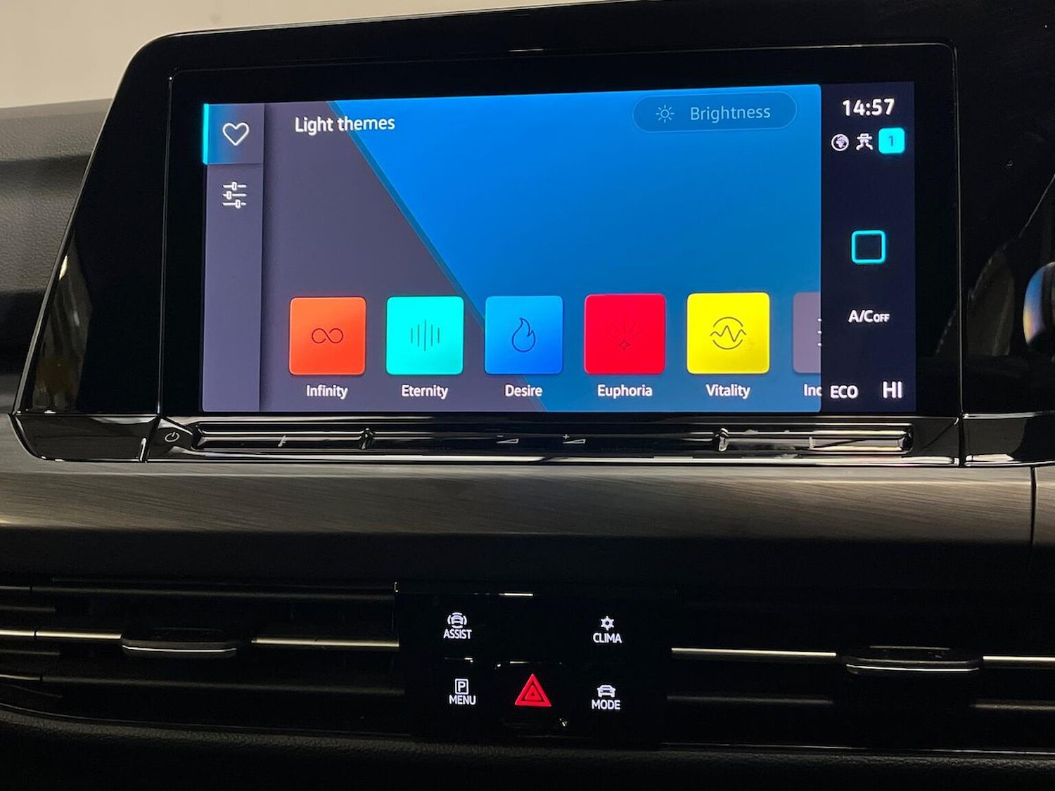 Used Volkswagen Golf 2022 for sale - 76643564: Photo 31