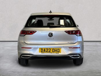 Used Volkswagen Golf 2022 for sale - 76643564: Photo