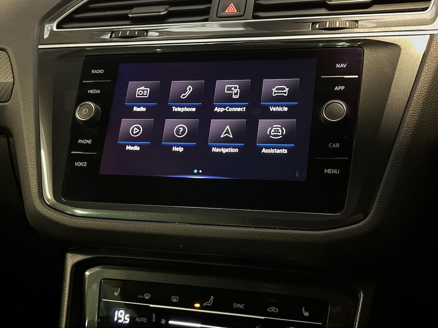 Used Volkswagen Tiguan 2020 for sale - 76300736: Photo 11