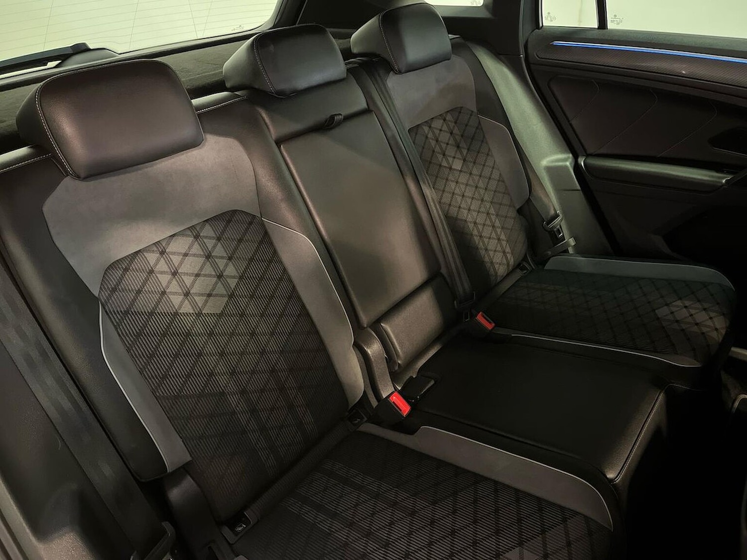 Used Volkswagen Tiguan 2020 for sale - 76300736: Photo 16