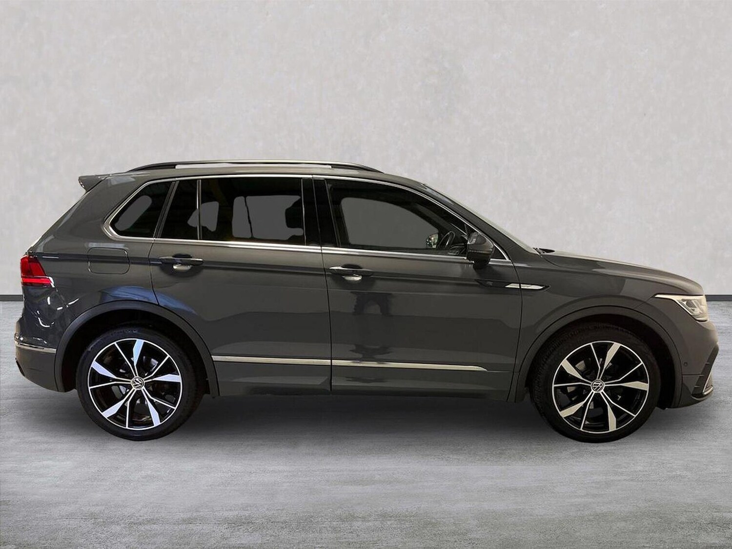 Used Volkswagen Tiguan 2020 for sale - 76300736: Photo 3