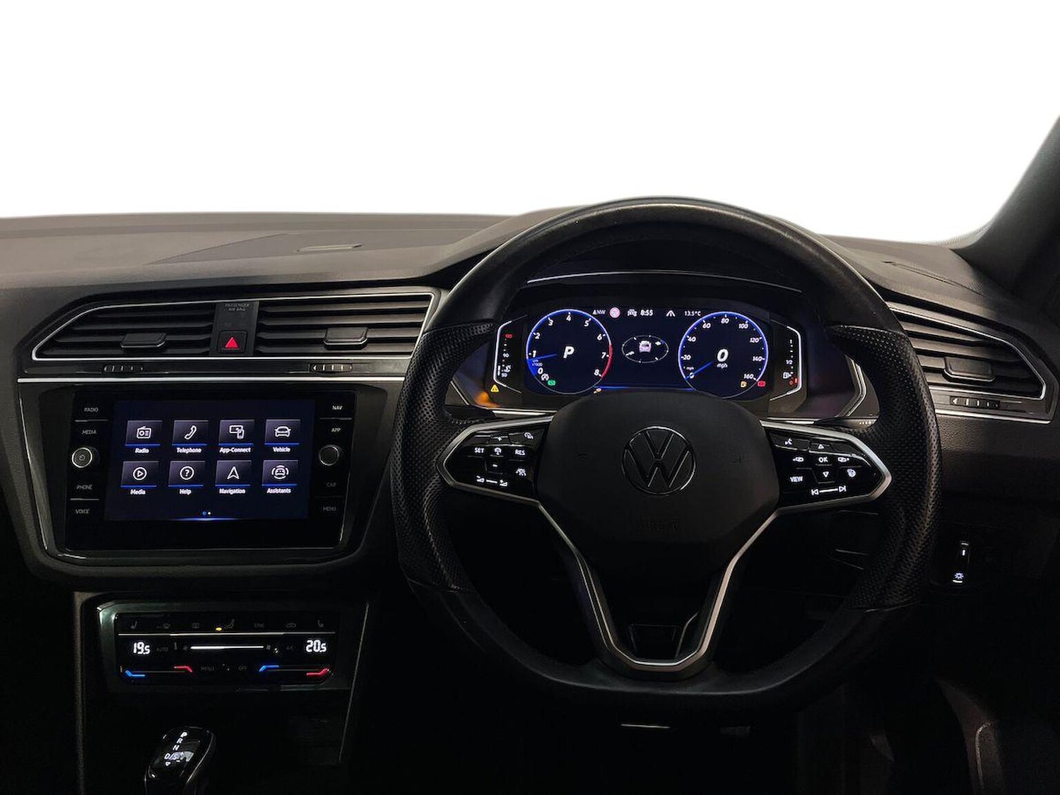 Used Volkswagen Tiguan 2020 for sale - 76300736: Photo 9