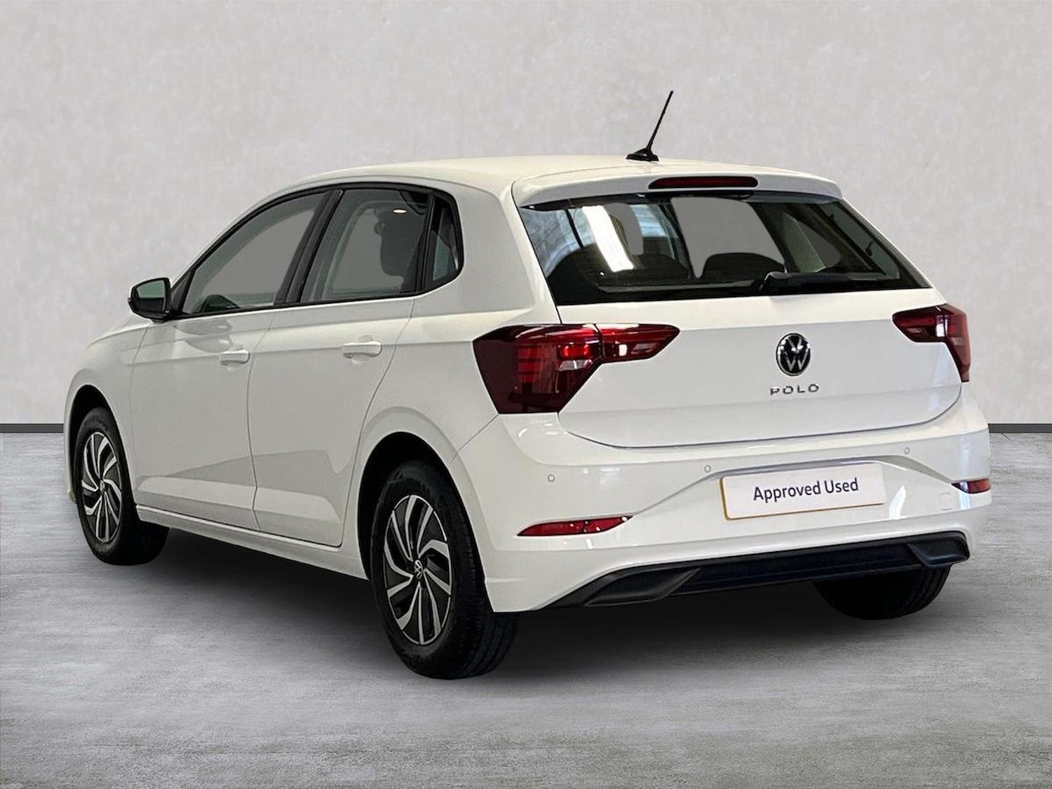 Used Volkswagen Polo 2022 for sale - 76490505: Photo 2