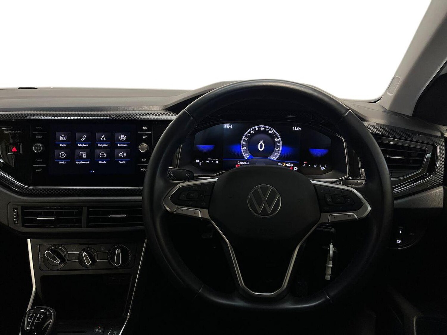 Used Volkswagen Polo 2022 for sale - 76490505: Photo 9