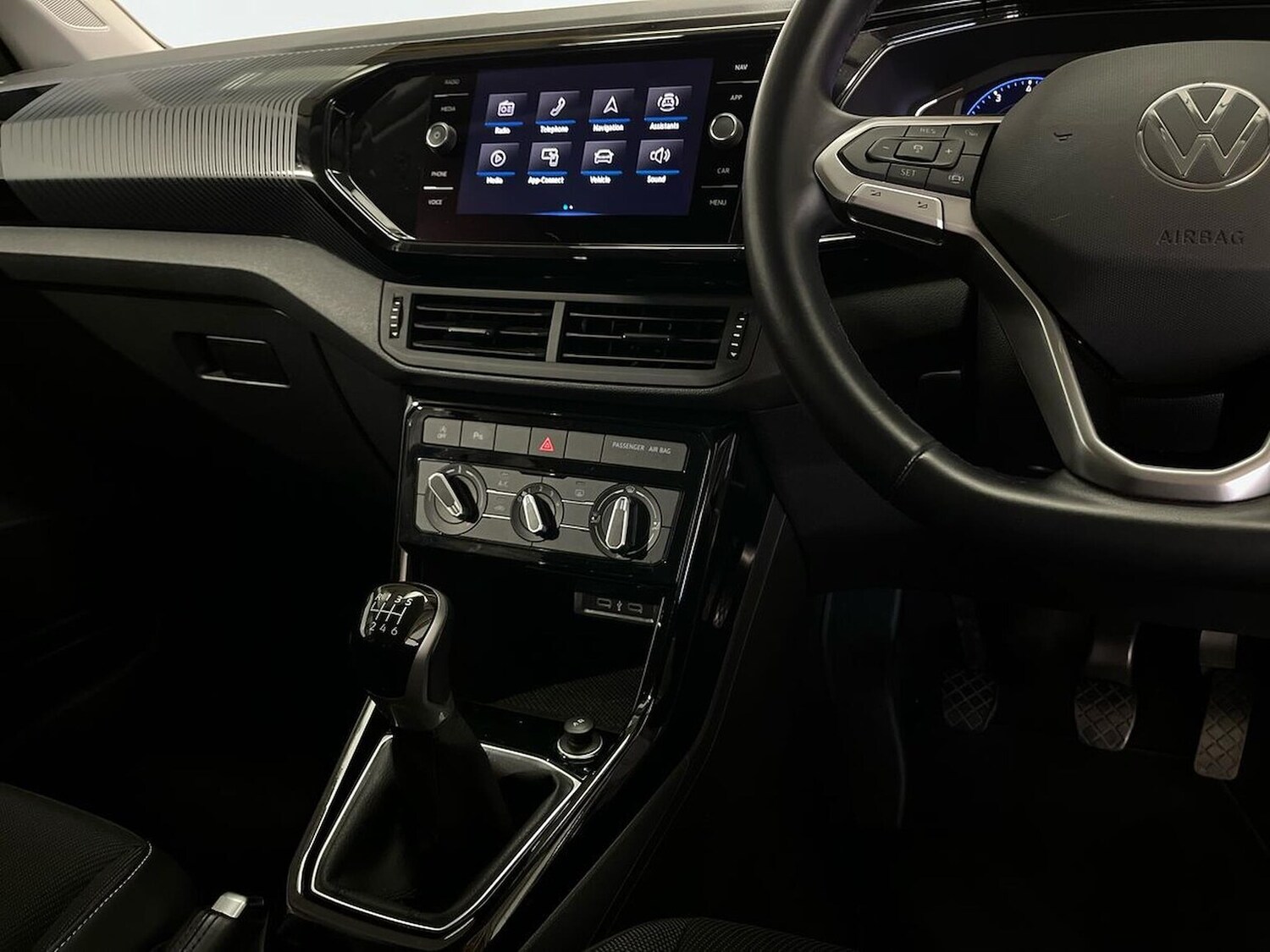 Used Volkswagen T-Cross 2022 for sale - 76681730: Photo 13