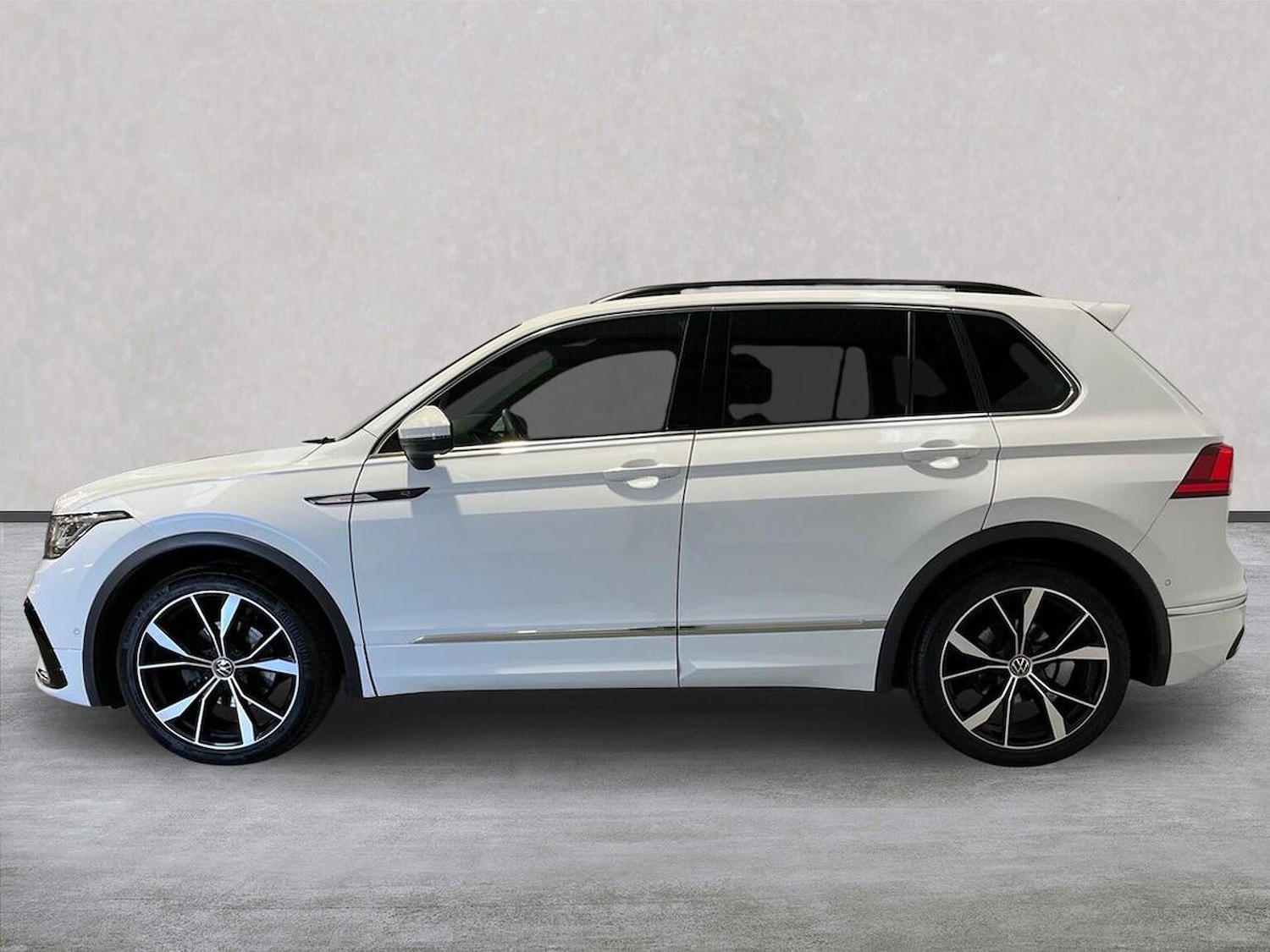 Used Volkswagen Tiguan 2021 for sale - 76791832: Photo 19
