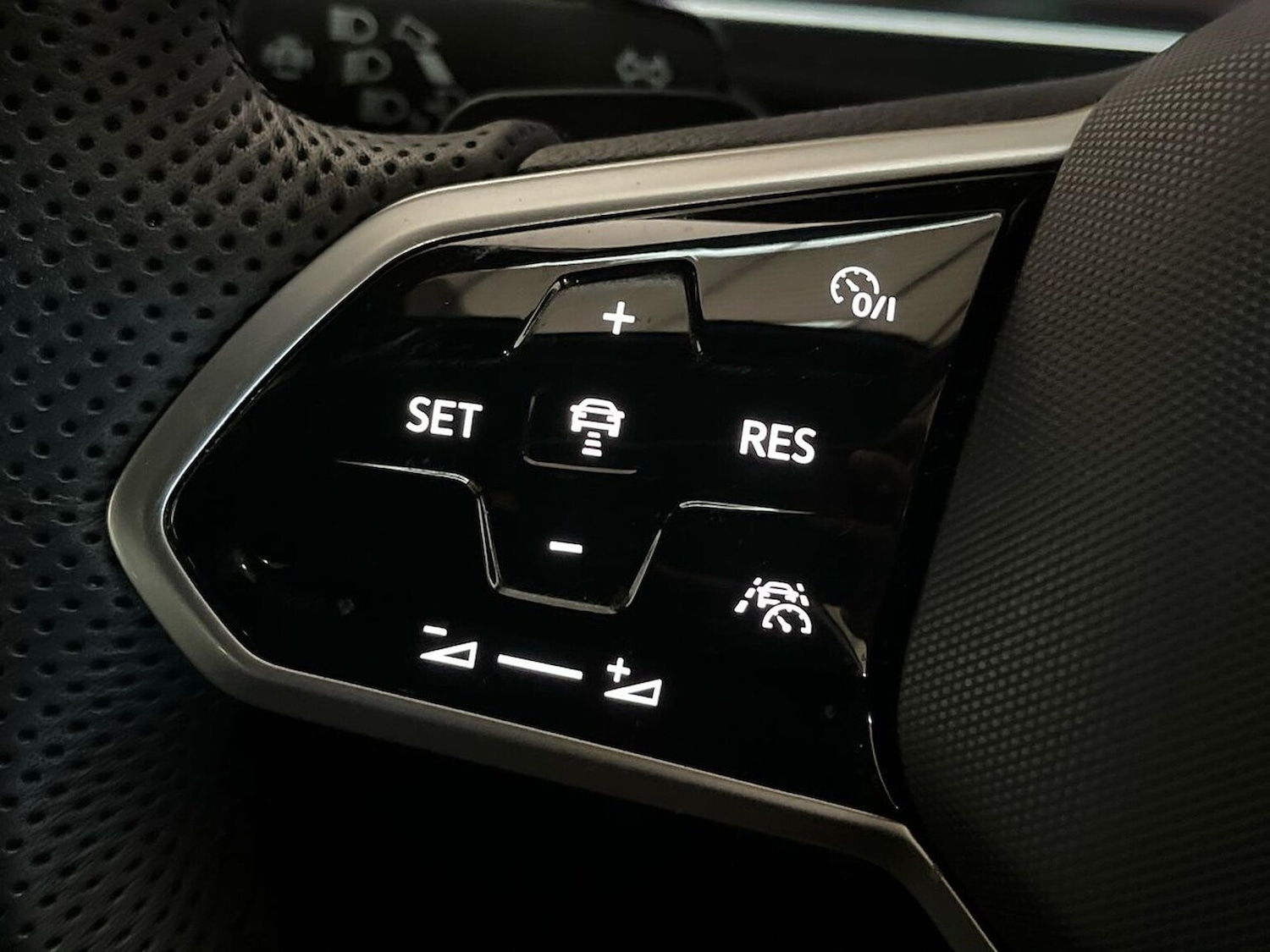 Used Volkswagen Tiguan 2021 for sale - 76791832: Photo 27