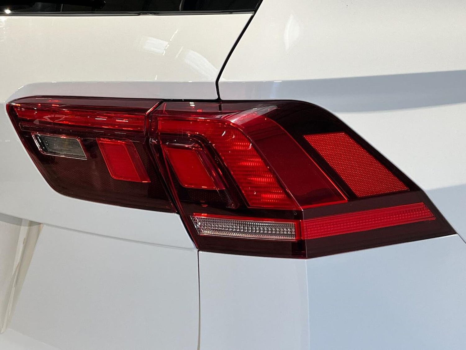 Used Volkswagen Tiguan 2021 for sale - 76791832: Photo 36