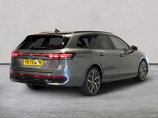Used Volkswagen Passat 2025 for sale - 76288575: Photo 18