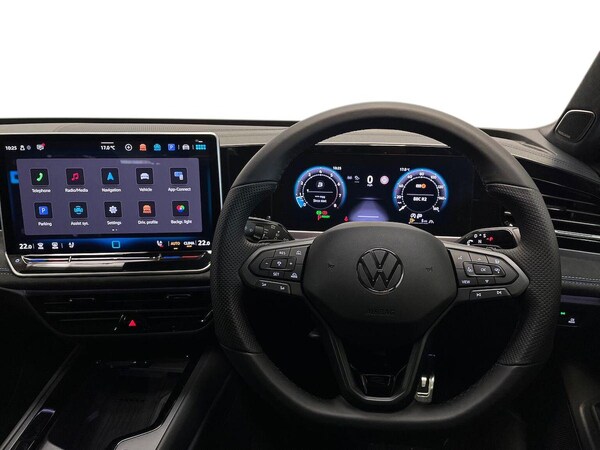 Used Volkswagen Passat 2025 for sale - 76288575: Photo 9