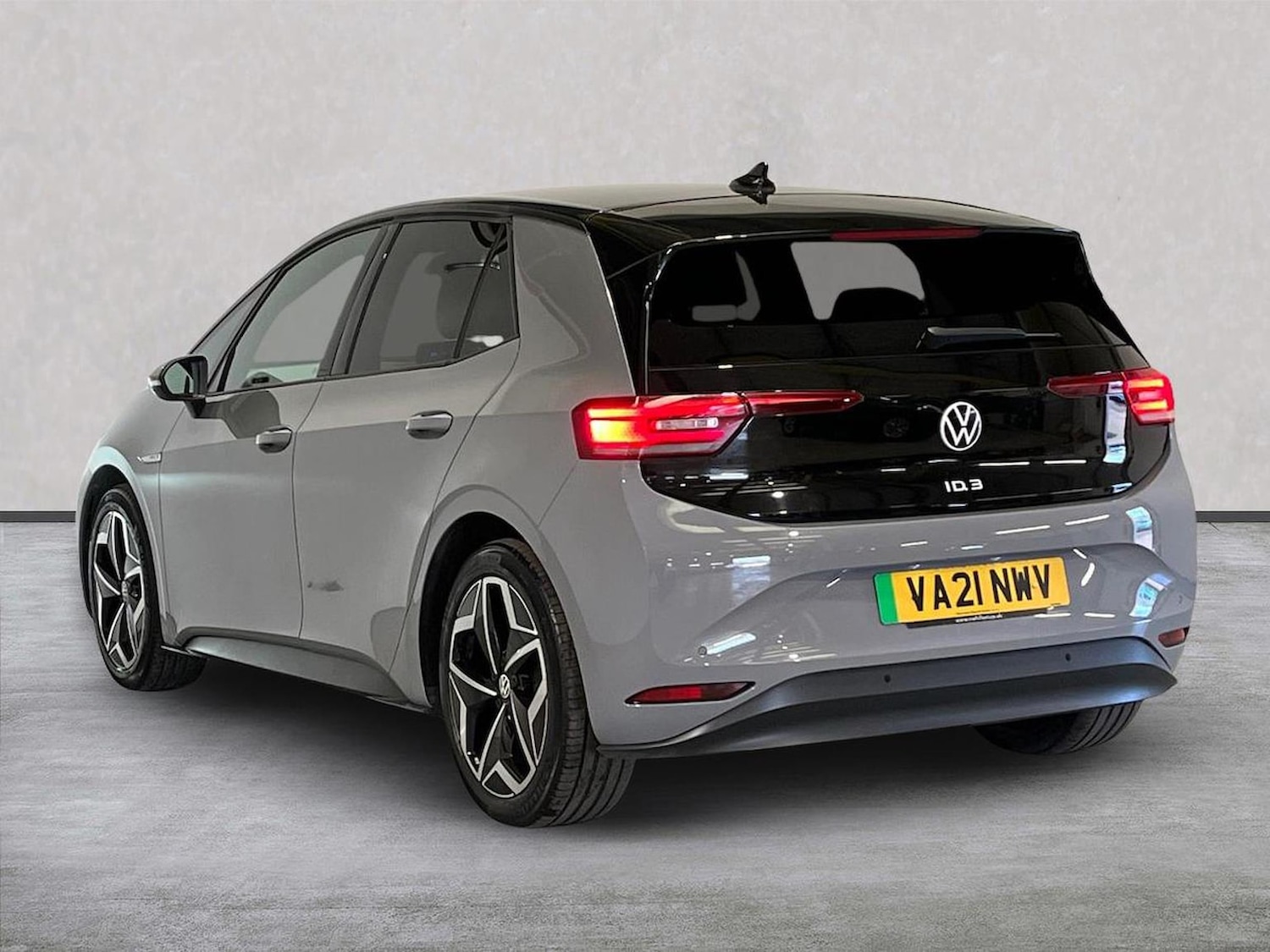 Used Volkswagen ID.3 2021 for sale - 78195750: Photo 2