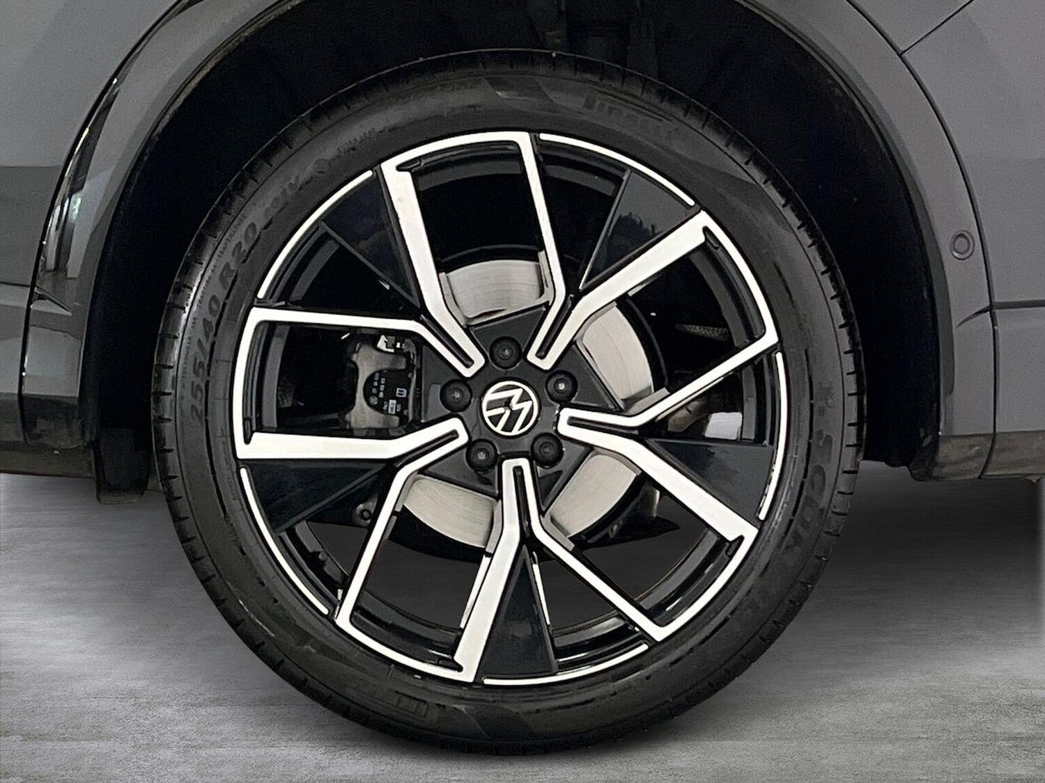 Used Volkswagen Tiguan 2025 for sale - 78195894: Photo 6