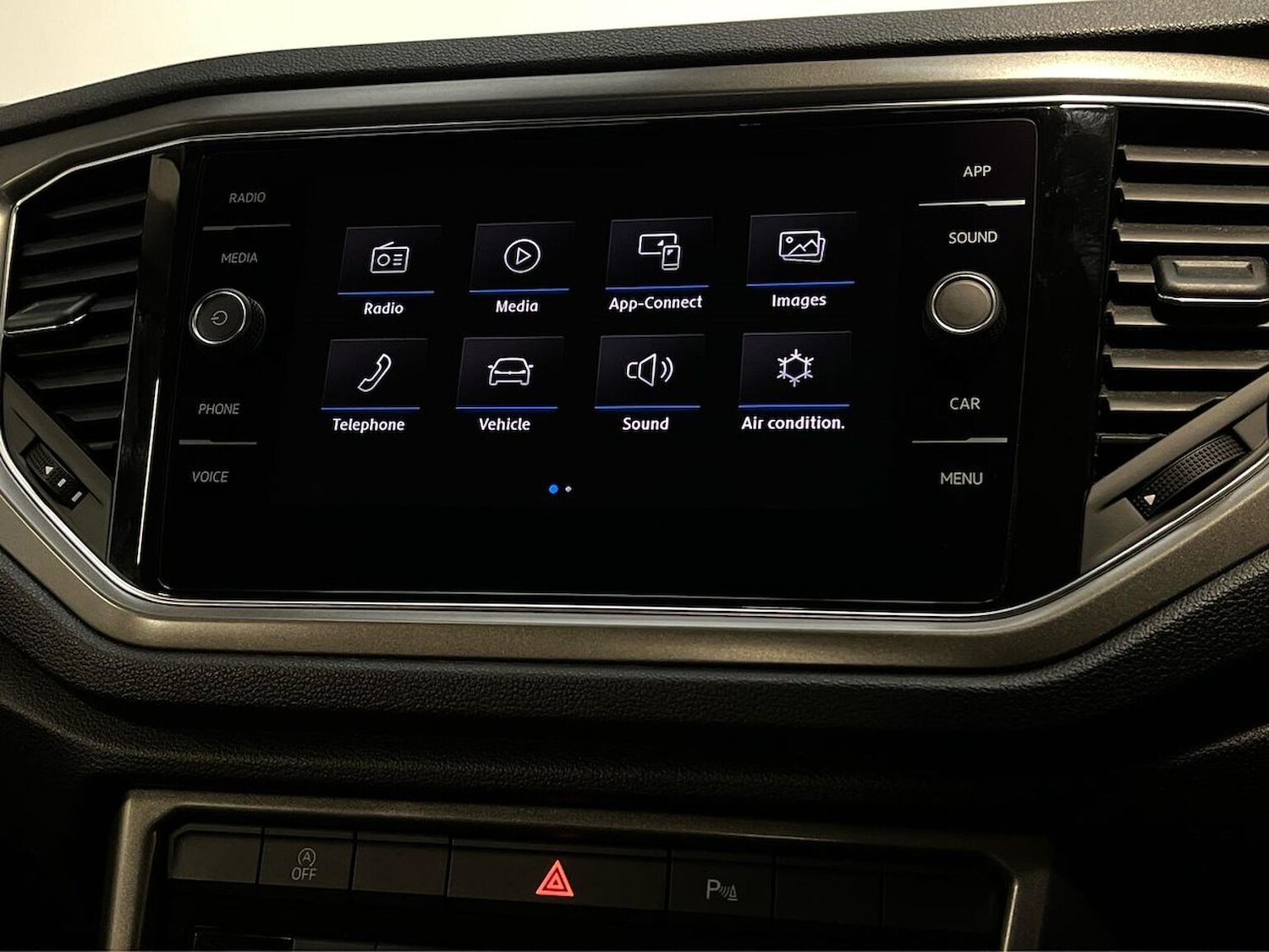 Used Volkswagen T-Roc 2020 for sale - 76157129: Photo 11