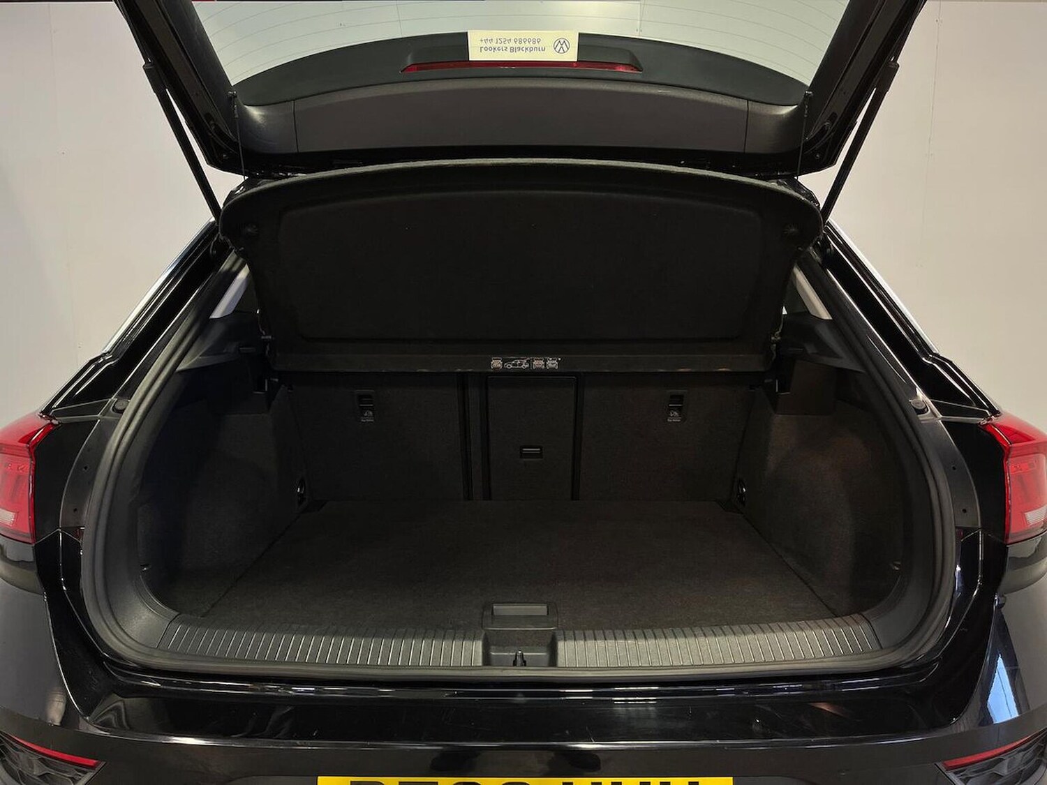 Used Volkswagen T-Roc 2020 for sale - 76157129: Photo 17