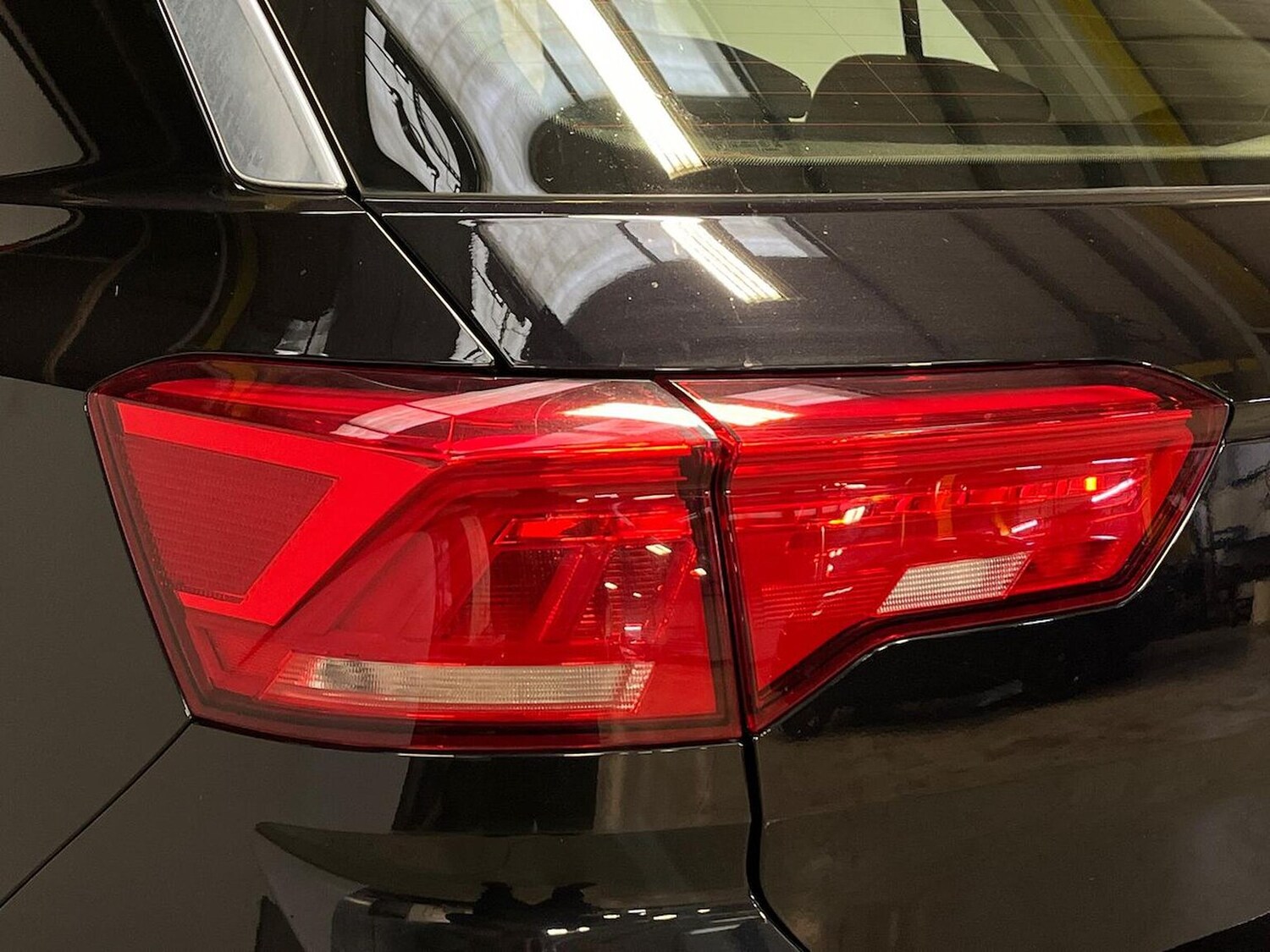 Used Volkswagen T-Roc 2020 for sale - 76157129: Photo 36