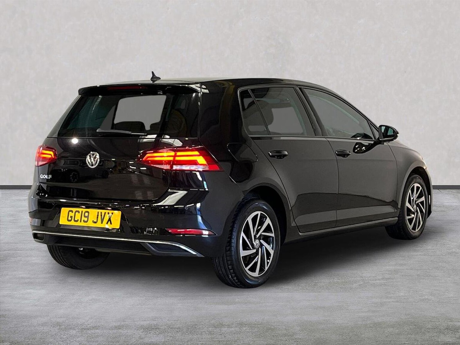 Used Volkswagen Golf 2019 for sale - 78131827: Photo 18