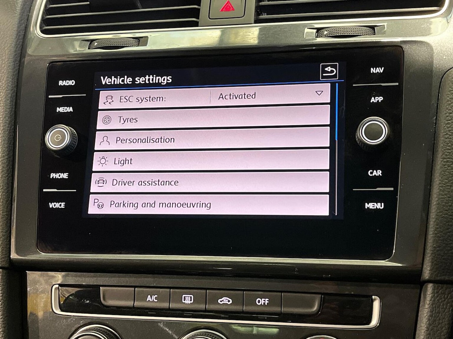 Used Volkswagen Golf 2019 for sale - 78131827: Photo 38