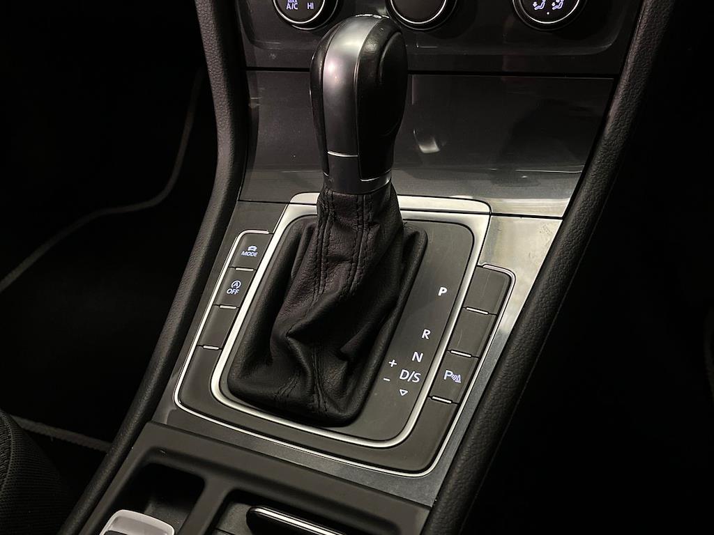 Used Volkswagen Golf 2019 for sale - 78131827: Photo 40