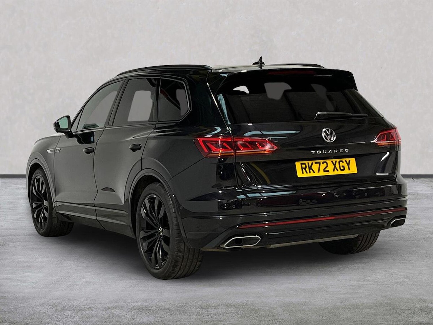 Used Volkswagen Touareg 2022 for sale - 77056894: Photo 2