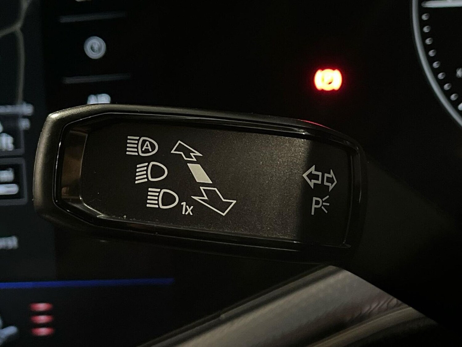 Used Volkswagen Touareg 2022 for sale - 77056894: Photo 31