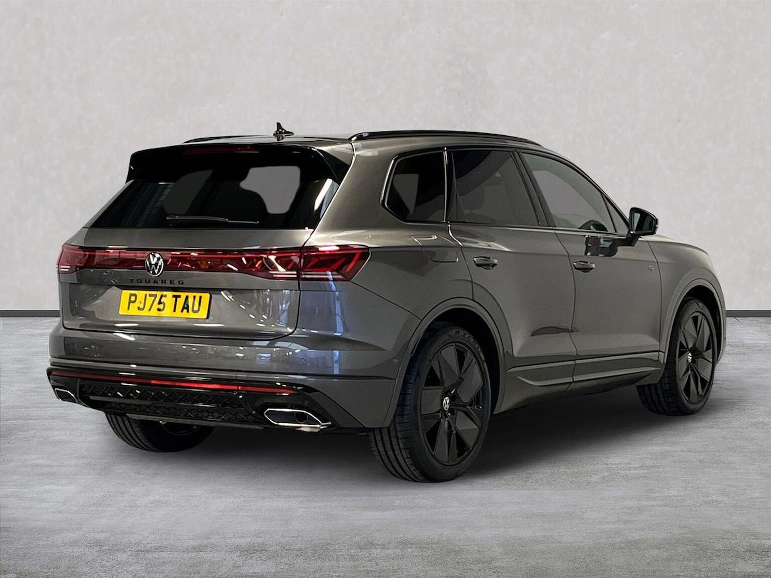 Used Volkswagen Touareg 2025 for sale - 76650150: Photo 18