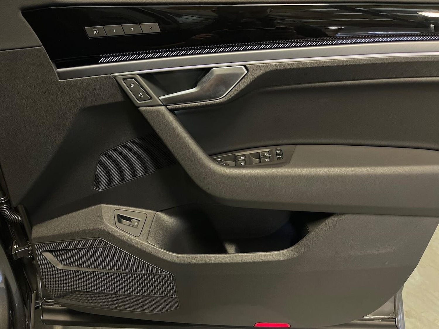 Used Volkswagen Touareg 2025 for sale - 76650150: Photo 21