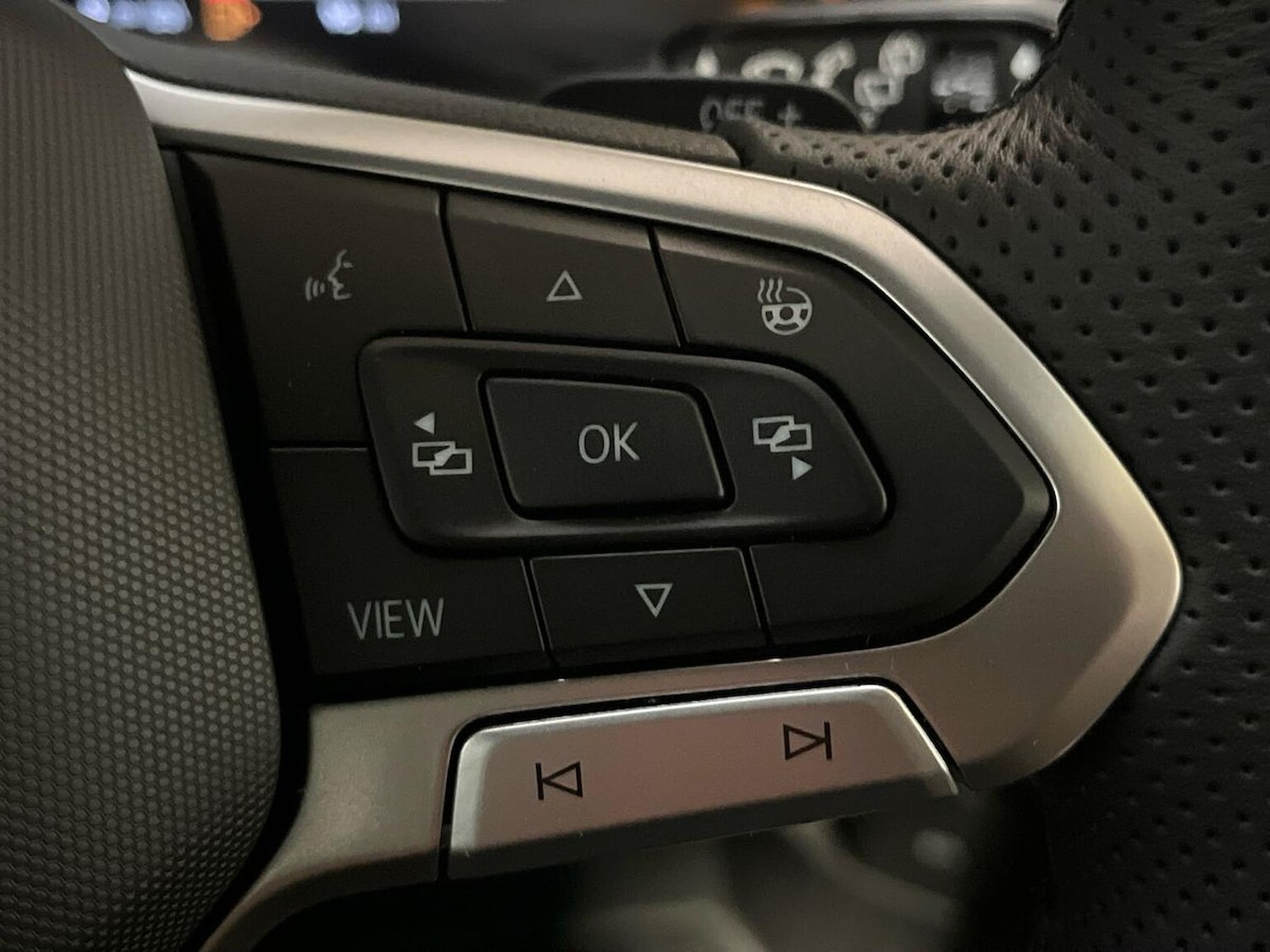 Used Volkswagen Touareg 2025 for sale - 76650150: Photo 26