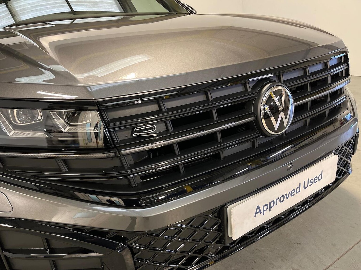 Used Volkswagen Touareg 2025 for sale - 76650150: Photo 33