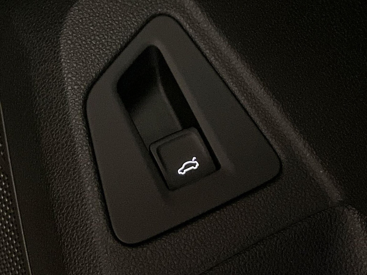 Used Volkswagen Touareg 2025 for sale - 76650150: Photo 37