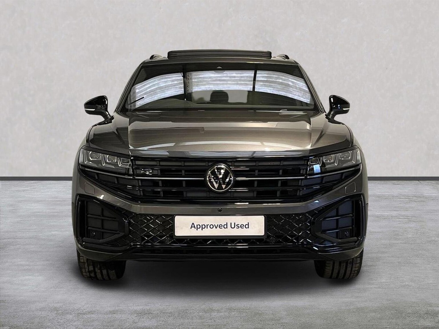 Used Volkswagen Touareg 2025 for sale - 76650150: Photo 5